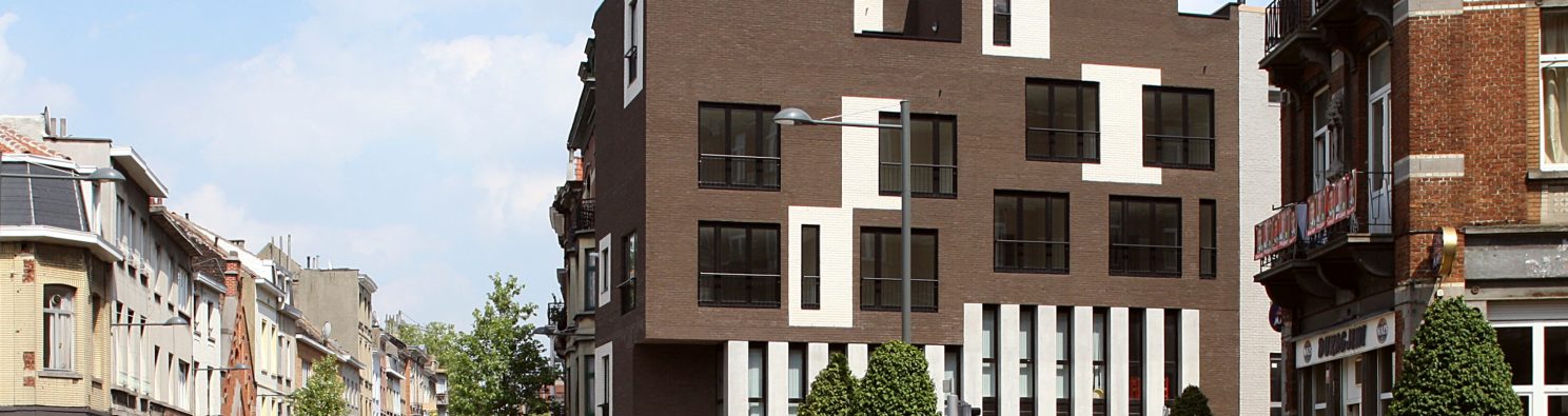 Nieuwbouw dokterspraktijk en appartementen in Schaarbeek